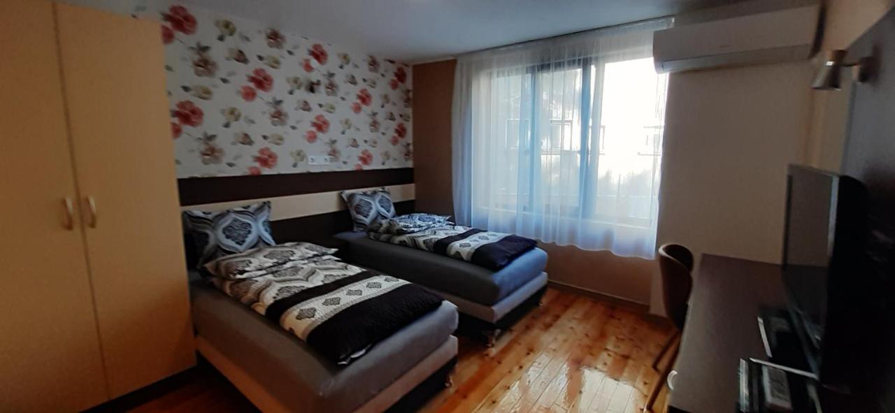 Apartament Geto - 2 Comfort Belogradcic Exterior foto